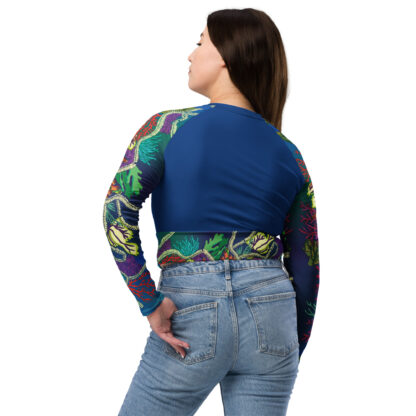 Recycled long-sleeve crop top - Image 2